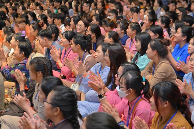 “Compassion is the Reason to Live Retreat of Nhan Sinh Club.