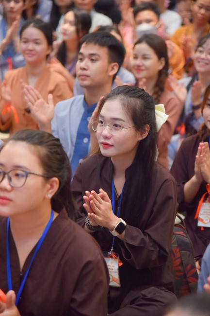 “Compassion is the Reason to Live Retreat of Nhan Sinh Club.