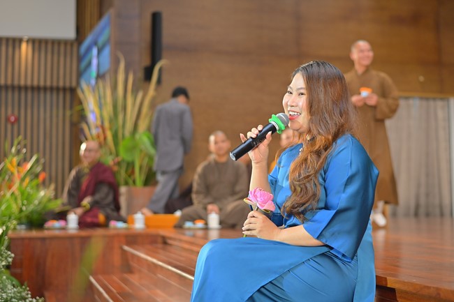 “Compassion is the Reason to Live Retreat of Nhan Sinh Club.