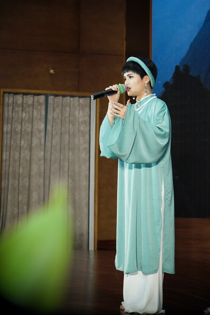 “Compassion is the Reason to Live Retreat of Nhan Sinh Club.