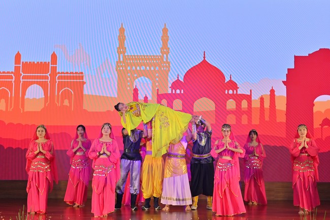 “Compassion is the Reason to Live Retreat of Nhan Sinh Club.