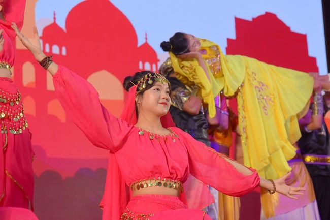 “Compassion is the Reason to Live Retreat of Nhan Sinh Club.