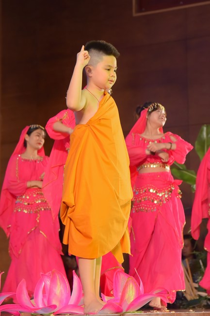 “Compassion is the Reason to Live Retreat of Nhan Sinh Club.