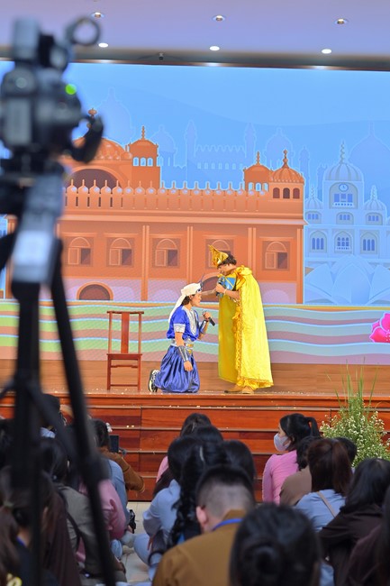 “Compassion is the Reason to Live Retreat of Nhan Sinh Club.