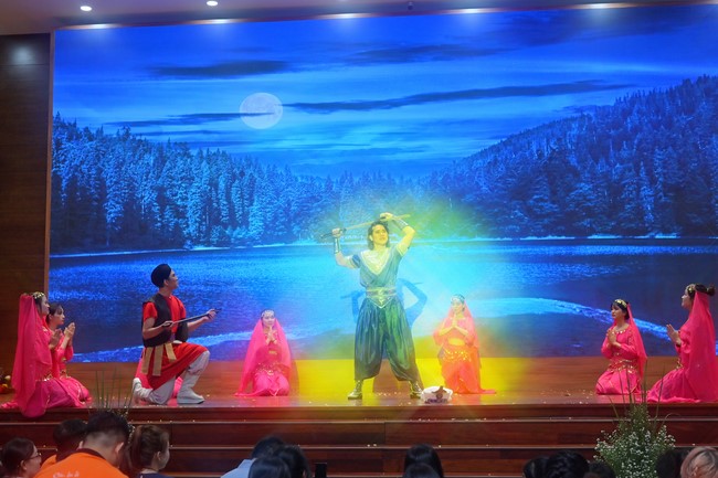 “Compassion is the Reason to Live Retreat of Nhan Sinh Club.