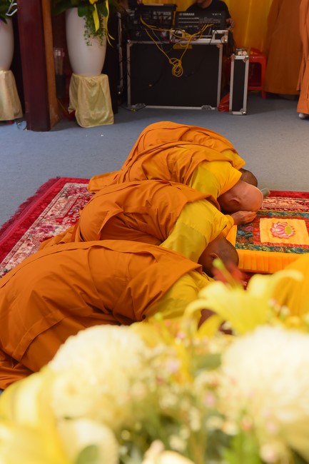 Viếng tang lễ cố Trưởng lão Hòa thượng Thích Thanh Sơn