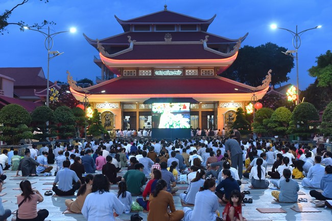 Repentance ceremony on April 30th, Year of the Cat