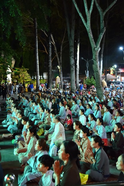 Repentance ceremony on April 30th, Year of the Cat
