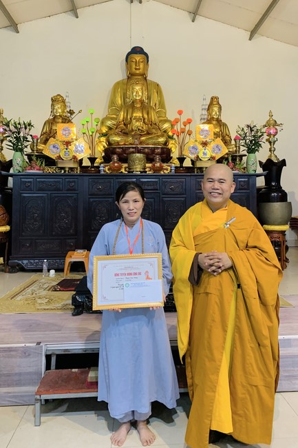 Repentant Ceremony on April 30th, LC and granting Merit certificates to Lumbini garden designed Buddhists of Dong Cao pagoda, Thanh Hoa