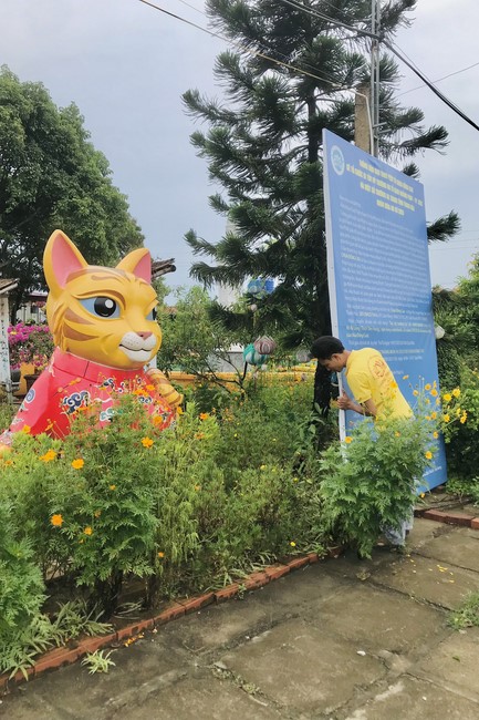 One – Day Retreat and the charity on the 1st day of lunar month at Dong Cao Pagoda