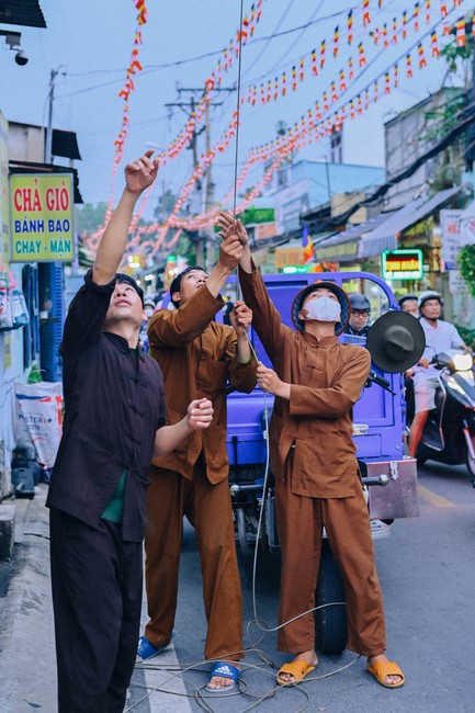 Preparing for decoration the Great Ceremony of Buddha's Birthday 2023 (part 2)