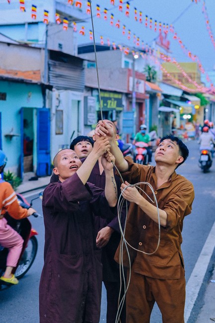 Preparing for decoration the Great Ceremony of Buddha's Birthday 2023 (part 2)