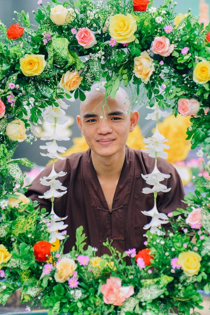 Preparing for decoration the Great Ceremony of Buddha's Birthday 2023 (part 2)