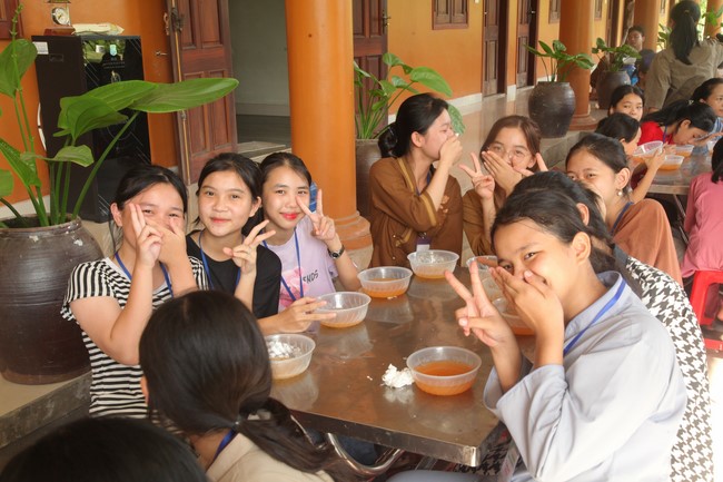 Summer Retreat 2023 at Giai Lam Pagoda, Ha Tinh