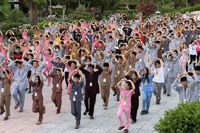 Summer Retreat 2023 at Giai Lam Pagoda, Ha Tinh