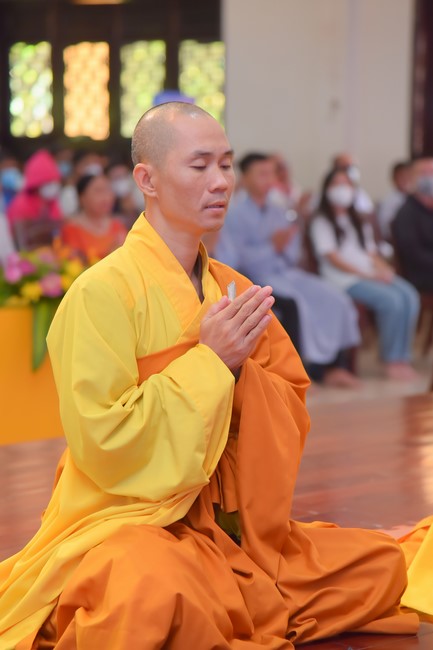 Gratitude ceremony and gift giving for the Blind Association of Charity Board