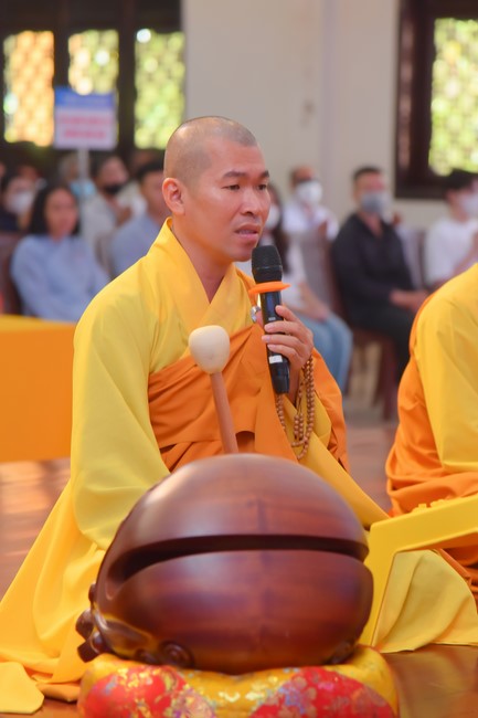 Gratitude ceremony and gift giving for the Blind Association of Charity Board