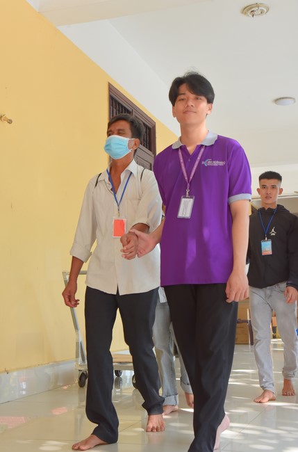 Gratitude ceremony and gift giving for the Blind Association of Charity Board