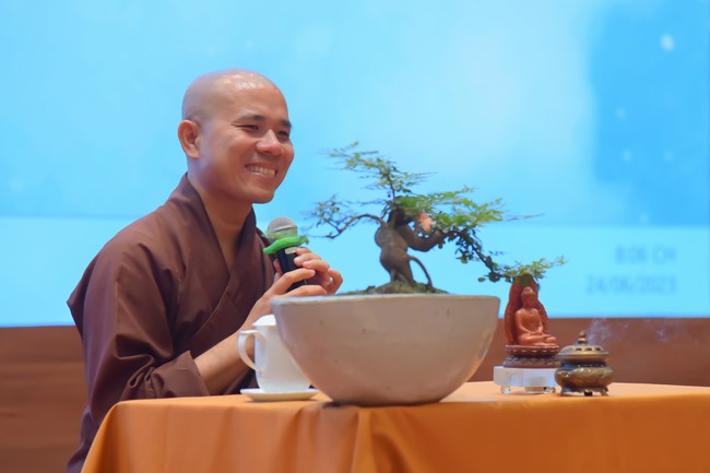 Community program Purification of body- mind, Guiding a healthy living method in accordance with the nature