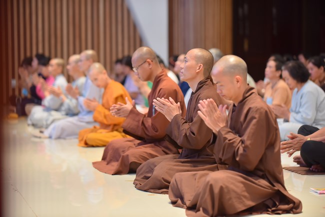 Community program Purification of body- mind, Guiding a healthy living method in accordance with the nature