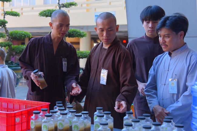 Community program Purification of body- mind, Guiding a healthy living method in accordance with the nature