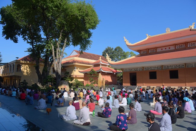 Community program Purification of body- mind, Guiding a healthy living method in accordance with the nature