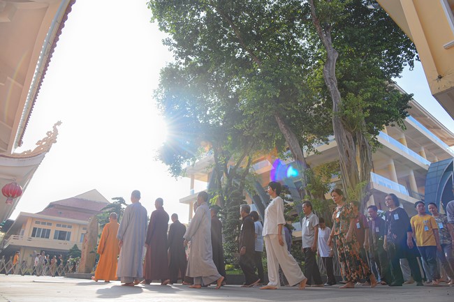 Community program Purification of body- mind, Guiding a healthy living method in accordance with the nature