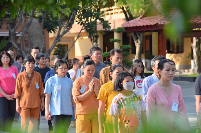 Community program Purification of body- mind, Guiding a healthy living method in accordance with the nature