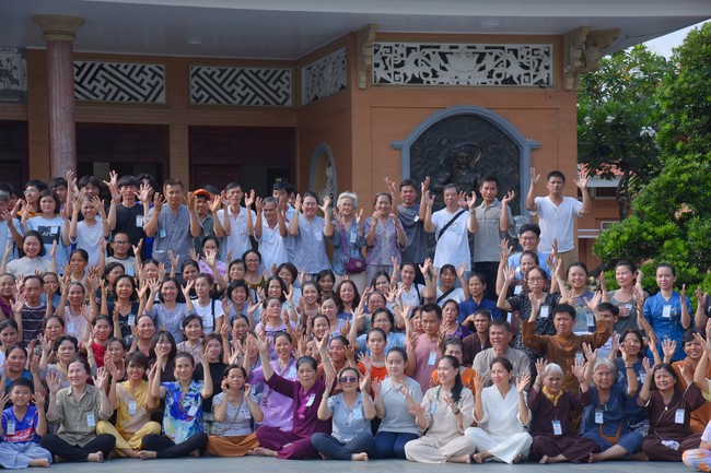 Community program Purification of body- mind, Guiding a healthy living method in accordance with the nature