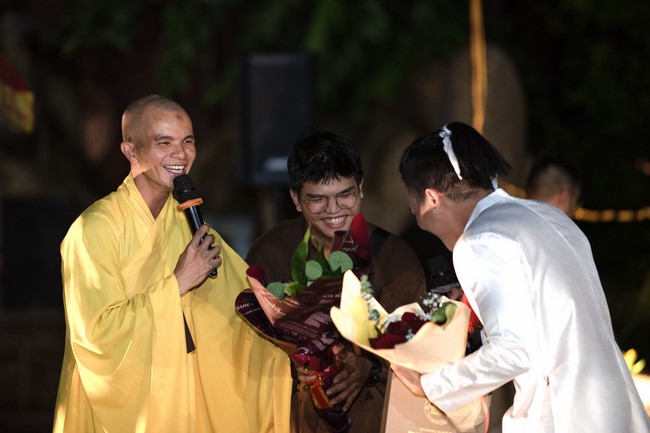 Repentant ceremony for the names of Bodhisattva Avalokitesvara