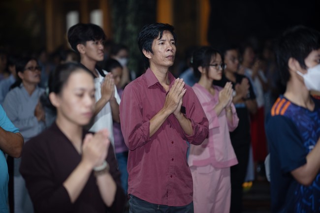 Repentant ceremony for the names of Bodhisattva Avalokitesvara