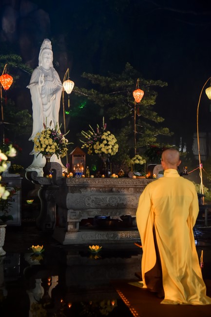 Repentant ceremony for the names of Bodhisattva Avalokitesvara