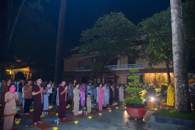 Repentant ceremony for the names of Bodhisattva Avalokitesvara