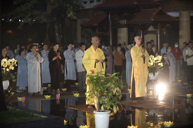 Repentant ceremony for the names of Bodhisattva Avalokitesvara