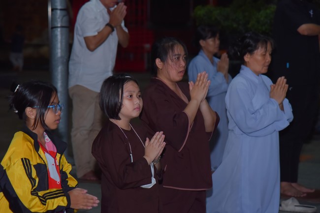 Repentant ceremony for the names of Bodhisattva Avalokitesvara