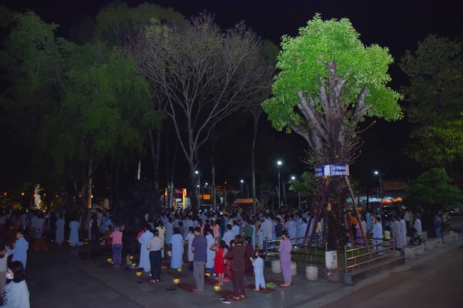 Repentant ceremony for the names of Bodhisattva Avalokitesvara