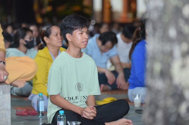 Repentant ceremony for the names of Bodhisattva Avalokitesvara