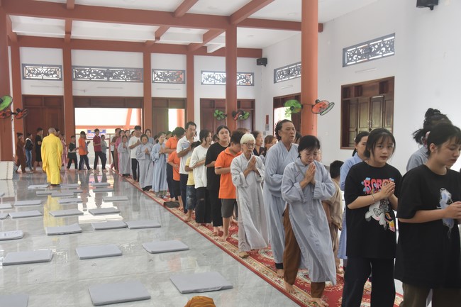 One-Day Peaceful Retreat at Dang Phap Pagoda, Binh Phuoc