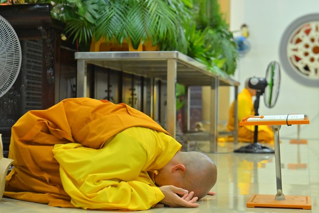 Repentance ceremony on April 14th, Year of the Cat