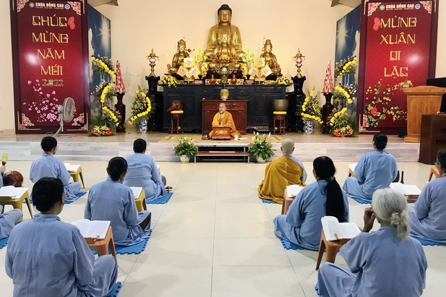 Chùa Đống Cao – Thanh Hóa: Lễ Sám hối và Tắm Phật