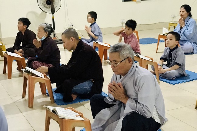 Chùa Đống Cao – Thanh Hóa: Lễ Sám hối và Tắm Phật