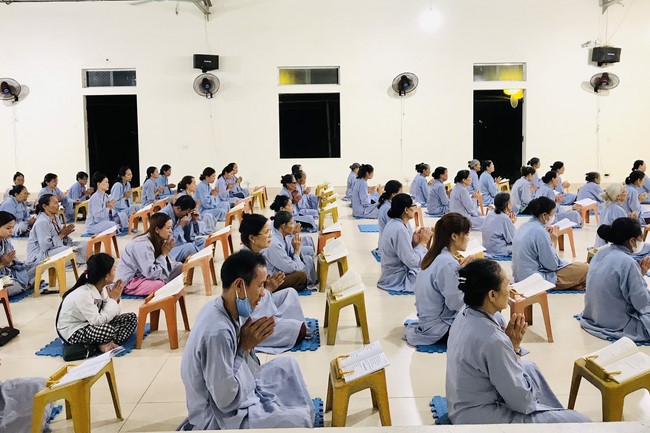 Chùa Đống Cao – Thanh Hóa: Lễ Sám hối và Tắm Phật