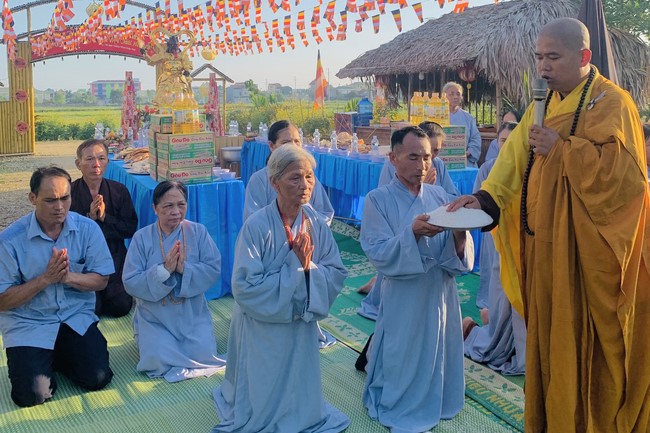Chùa Đống Cao – Thanh Hóa: Kết khóa Khóa tu “Hướng Về Mùa Phật Đản” và thiện sự ngày rằm