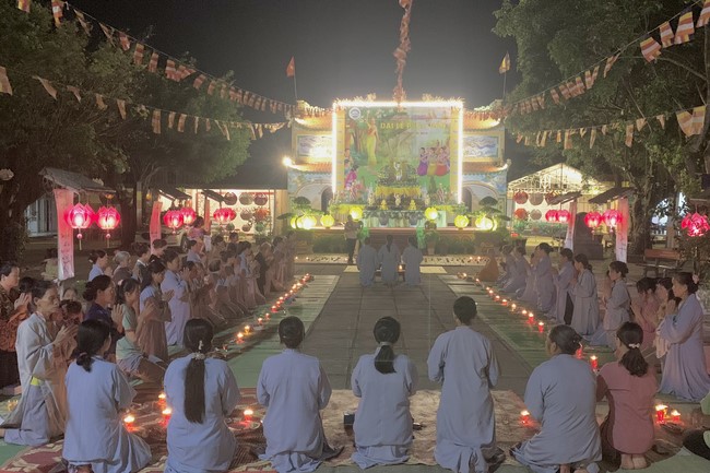 Chùa Đống Cao – Thanh Hóa: Kết khóa Khóa tu “Hướng Về Mùa Phật Đản” và thiện sự ngày rằm