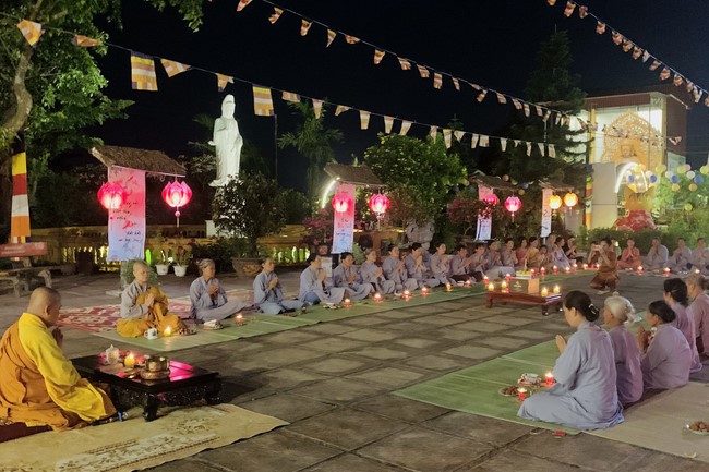 Chùa Đống Cao – Thanh Hóa: Kết khóa Khóa tu “Hướng Về Mùa Phật Đản” và thiện sự ngày rằm