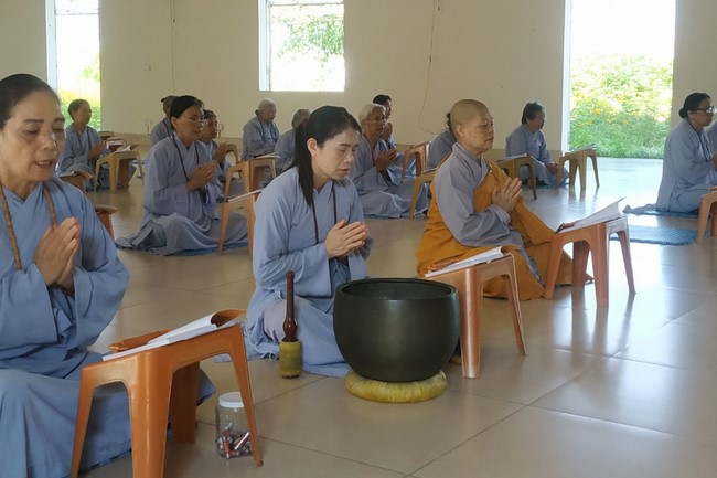 Chùa Đống Cao – Thanh Hóa: Kết khóa Khóa tu “Hướng Về Mùa Phật Đản” và thiện sự ngày rằm