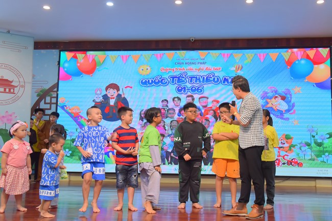 Performances on International Children's Day