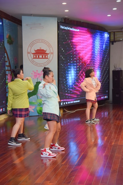 Performances on International Children's Day