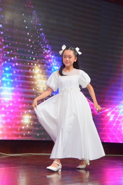 Performances on International Children's Day