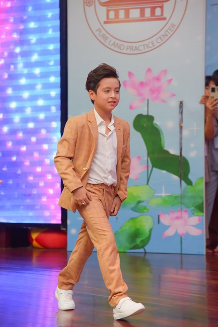 Performances on International Children's Day